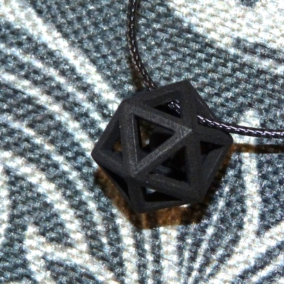 Polyhedron pendant with interlocked heart